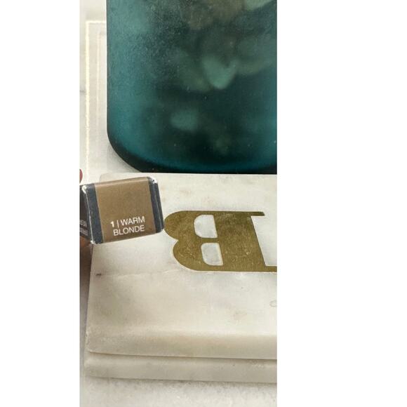 Huda Beauty #Bombbrows Microshade Brow Pencil Warm Blonde (1) NIB Ultra Fine - Picture 2 of 4